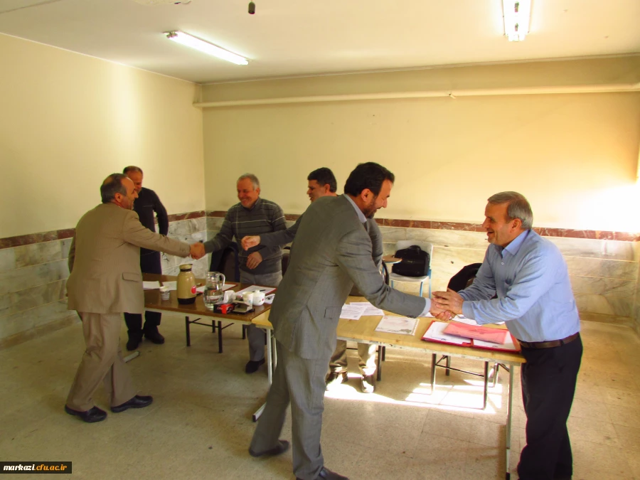 بازدید مدیر کل آموزش و پرورش استان از روند مصاحبه پذیرفته شدگان استخدام پیمانی ماده 28 در پردیس شهید باهنر 5