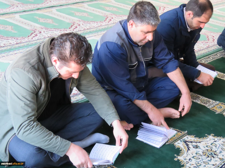 برگزاری مراسم پرفیض زیارت عاشورا به مناسبت شهادت حضرت فاطمه زهرا (س) 3