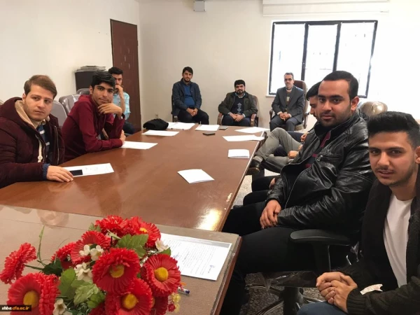 نشست توجیهی دانشجویان داوطلب کار دانشجویی
 3