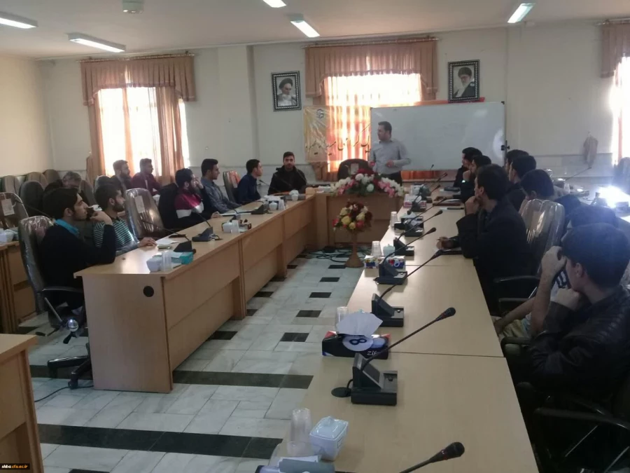 کارگاه مزاج شناسی و تغذیه برگزار شد 4