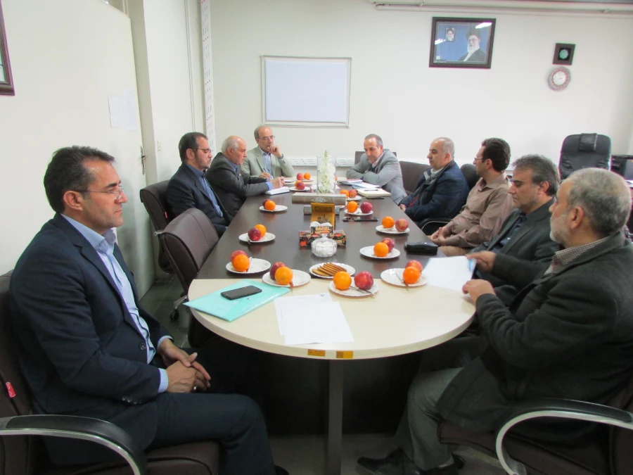 اولین جلسه هیات مدیره بنیاد خیرین حامی دانشگاه فرهنگیان استان مرکزی 4