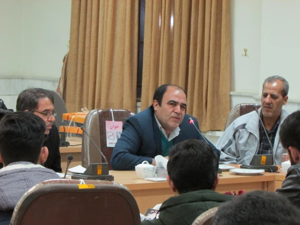 تلاش حوزه ی دانشجویی ایجاد یک وضعیت نسبتا مطلوب برای دانشجویان است 3