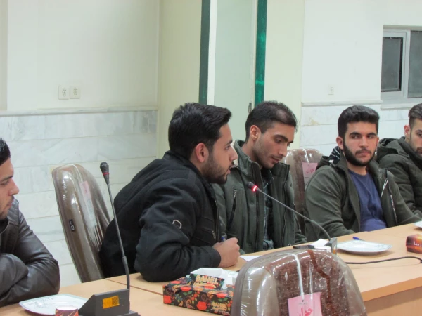 تلاش حوزه ی دانشجویی ایجاد یک وضعیت نسبتا مطلوب برای دانشجویان است 4