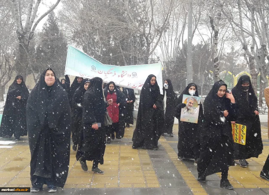 حضور دانشجویان خواهر در راهپیمایی ۲۲ بهمن  2