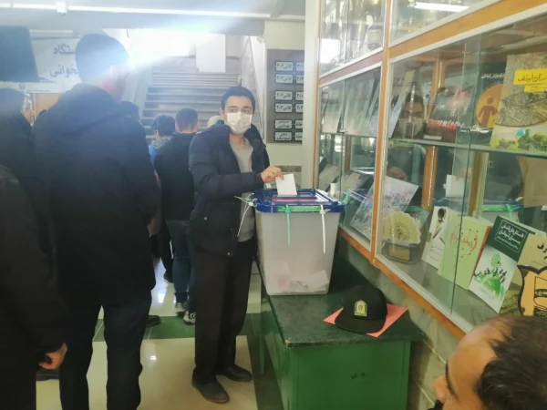 برای ادای دین به شهدا و انجام تکلیف در انتخابات شرکت کردیم 4