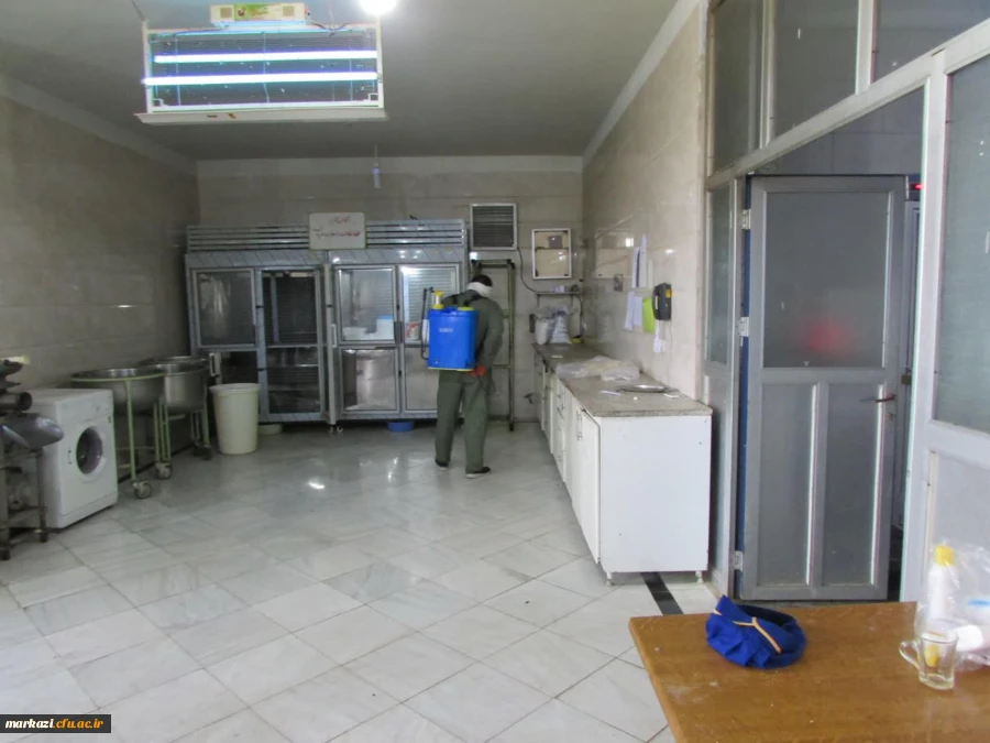 خوابگاه ها و فضاهای پردیس های دانشگاه فرهنگیان استان مرکزی پاکسازی و ضدعفونی شد 7