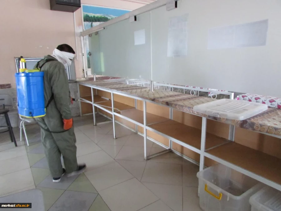 خوابگاه ها و فضاهای پردیس های دانشگاه فرهنگیان استان مرکزی پاکسازی و ضدعفونی شد 8