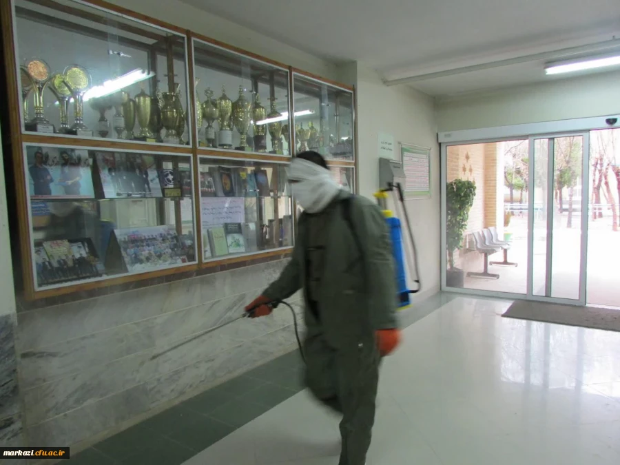 خوابگاه ها و فضاهای پردیس های دانشگاه فرهنگیان استان مرکزی پاکسازی و ضدعفونی شد 12