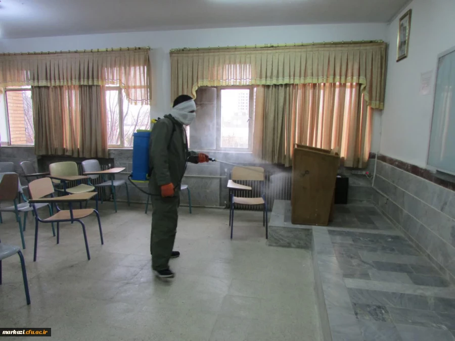 خوابگاه ها و فضاهای پردیس های دانشگاه فرهنگیان استان مرکزی پاکسازی و ضدعفونی شد 14