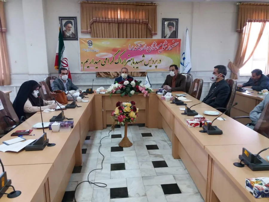 جلسه روسا، معاونین و کارشناس مسئولان پردیس های استان در سال جدید 3