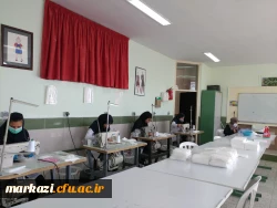 مشارکت دانشجویان دانشگاه فرهنگیان استان مرکزی در تولید ماسک در کارگاه مهارت افزایی 6