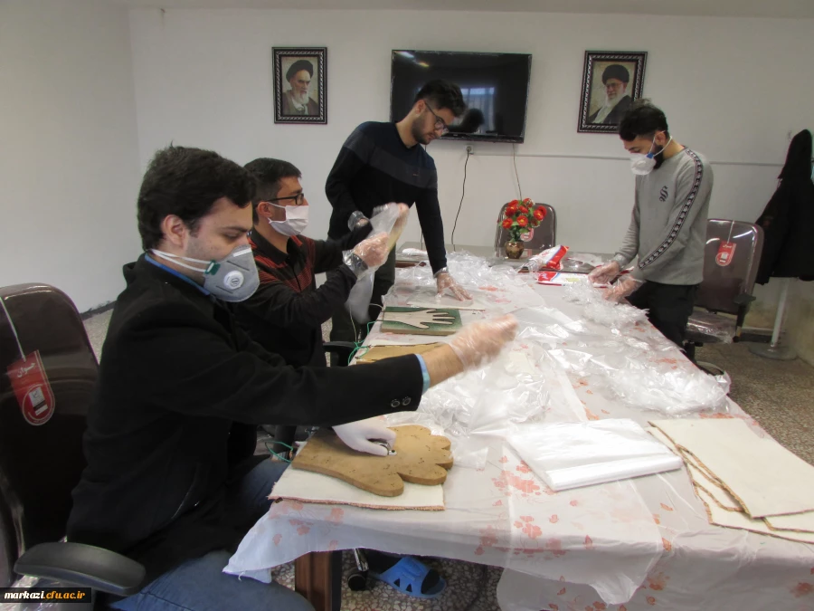 راه اندازی کارگاه تولید دستکش یکبار مصرف بهداشتی در پردیس شهید باهنر  4