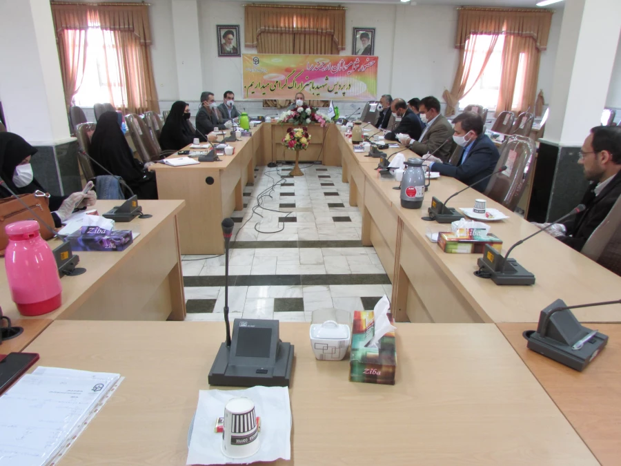 جلسه شورای آموزشی و گروه آموزش پردیس های استان مرکزی 3