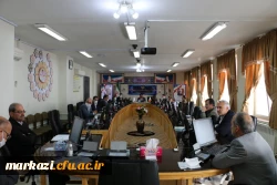 دانشگاه فرهنگیان نقش اساسی و مهم در توسعه ی حرفه ای معلمان دارد. 4