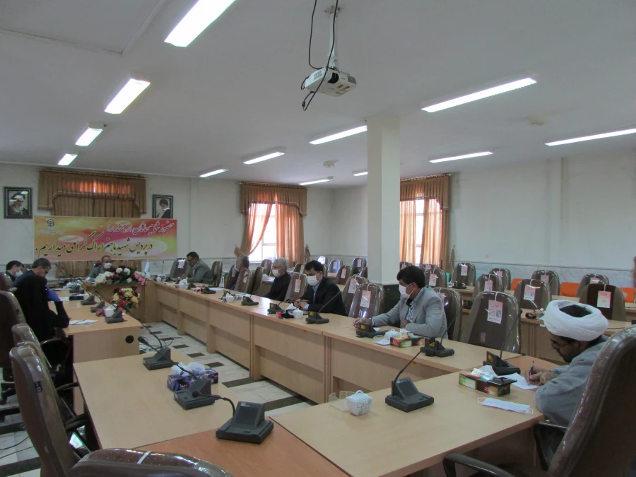جلسه هم اندیشی اعضای هیات علمی دانشگاه فرهنگیان استان مرکزی برگزار شد 5