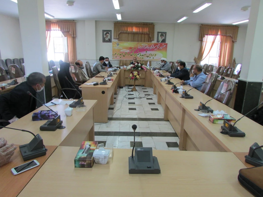 نشست هم اندیشی اساتید دروس معارف اسلامی در دانشگاه فرهنگیان استان مرکزی برگزار شد 3