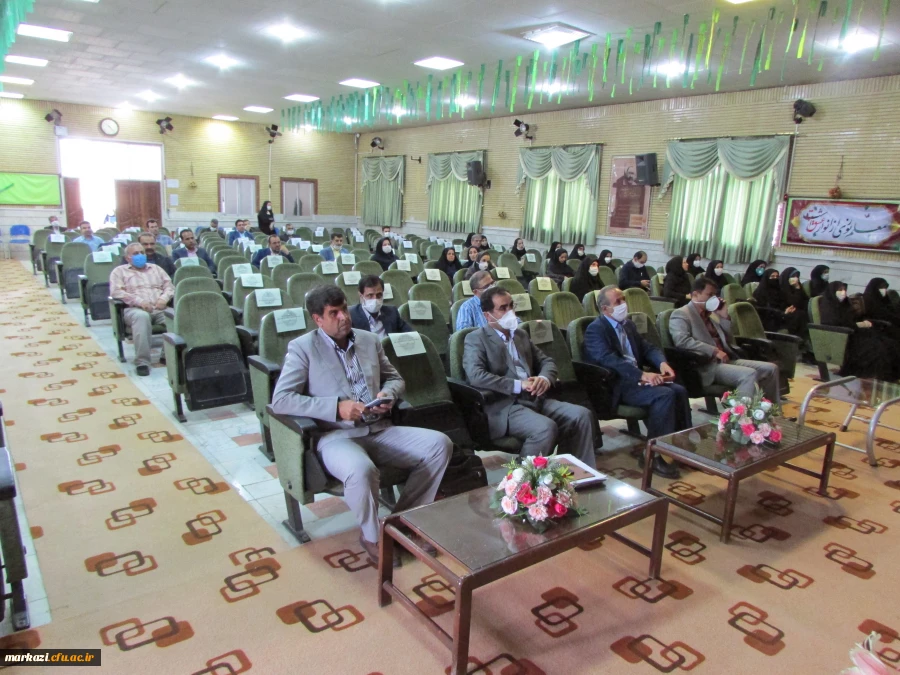 کرونا به ما درس داد که می توانیم رویه های آموزشی را مورد بازنگری قرار بدهیم 4