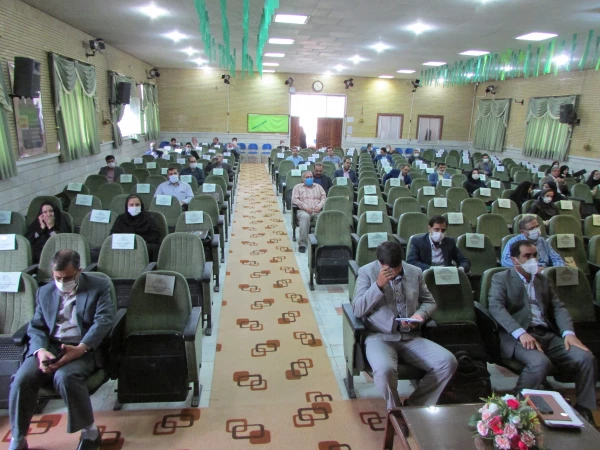 کرونا به ما درس داد که می توانیم رویه های آموزشی را مورد بازنگری قرار بدهیم 3