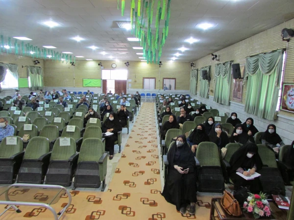 کرونا به ما درس داد که می توانیم رویه های آموزشی را مورد بازنگری قرار بدهیم 7