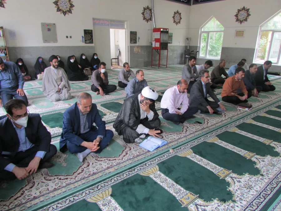 امام خمینی  (ره) الگوی بشریت است 3