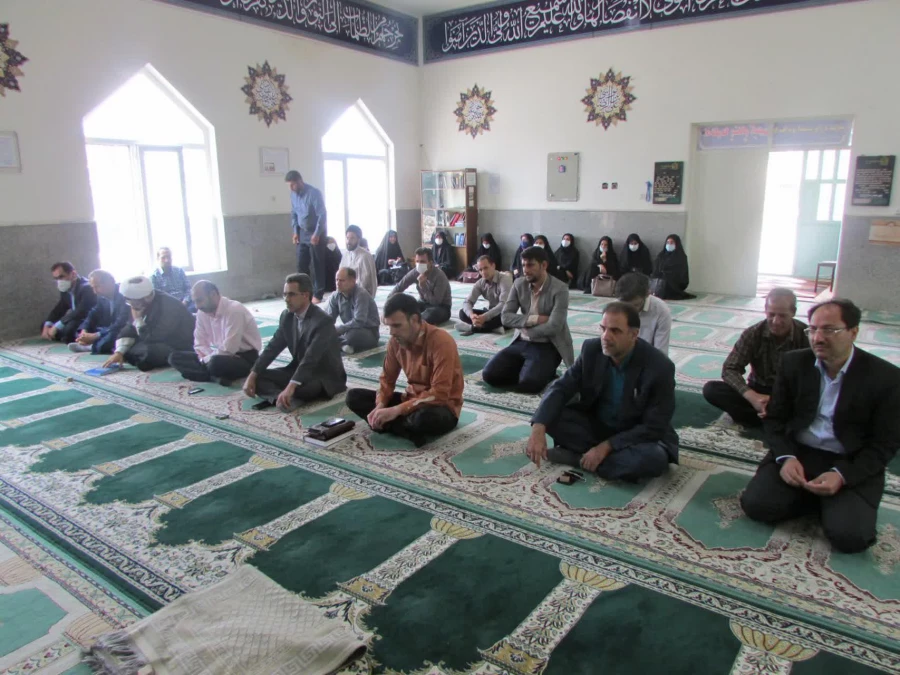 امام خمینی  (ره) الگوی بشریت است 4