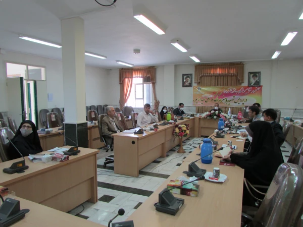 دومین جلسه شورای پژوهشی دانشگاه فرهنگیان استان مرکزی برگزار شد 5
