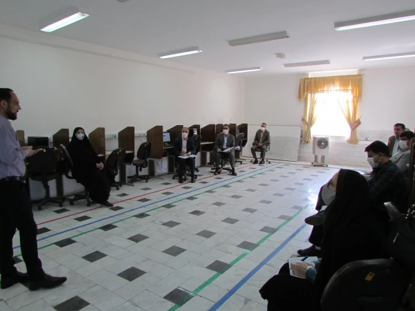 جلسه هم اندیشی اعضای هیات علمی دانشگاه فرهنگیان استان مرکزی برگزار شد 3