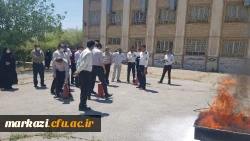 دوره آموزش اطفاء حریق برای نگهبانان و نیروهای خدماتی دانشگاه فرهنگیان استان مرکزی برگزار شد 10