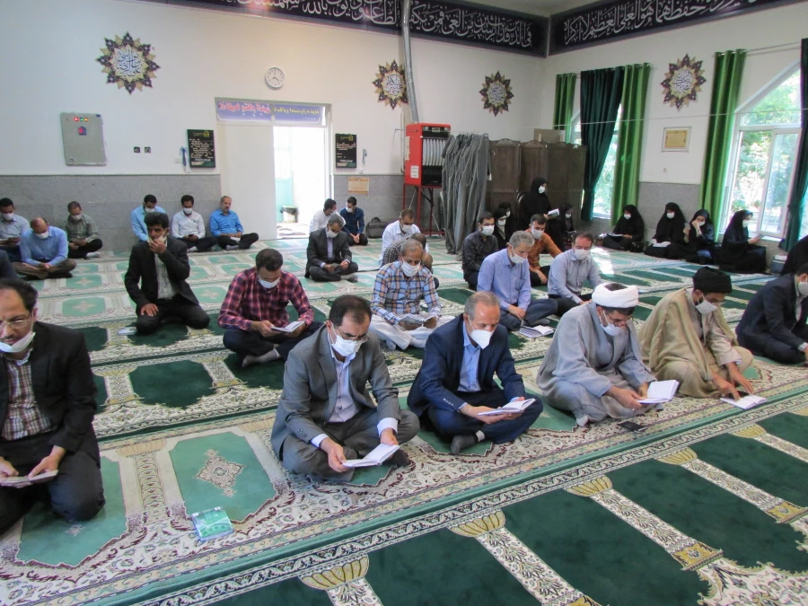 برگزاری مراسم جشن میلاد ثامن الحجج حضرت علی بن موسی الرضا(ع) در دانشگاه فرهنگیان استان مرکزی 3