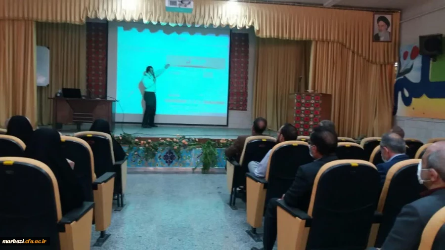 دوره بالندگی کاربردهای شبکه های اجتماعی در دانشگا فرهنگیان استان مرکزی برگزار شد 9