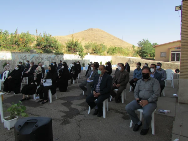 مراسم کلنگ زنی ساختمان آموزشی جدید پردیس حضرت زینب کبری(س) با حضور مسئولین استان برگزار شد 6