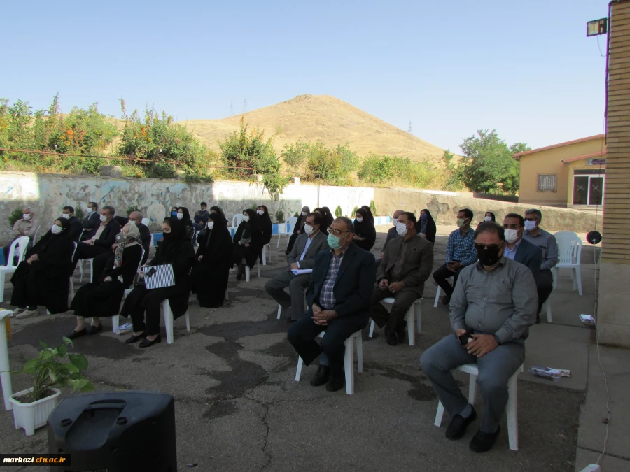مراسم کلنگ زنی ساختمان آموزشی جدید پردیس حضرت زینب کبری(س) با حضور مسئولین استان برگزار شد 6