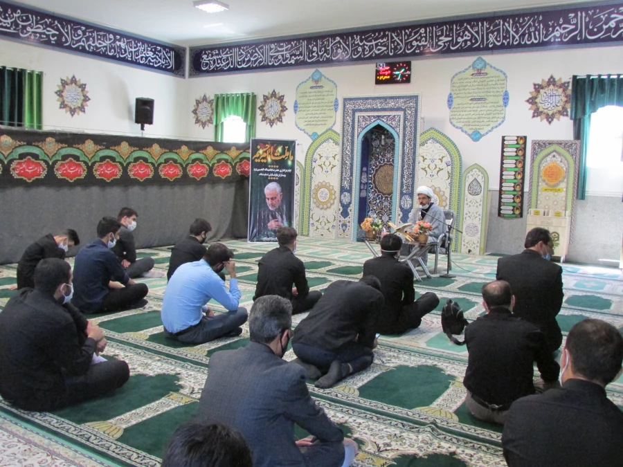 برگزاری مراسم عزاداری امام حسین(علیه السلام) در دانشگاه فرهنگیان استان مرکزی 2