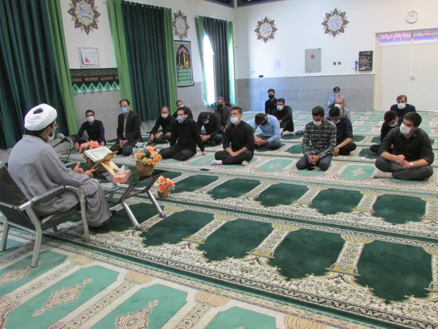 برگزاری مراسم عزاداری امام حسین(علیه السلام) در دانشگاه فرهنگیان استان مرکزی 3