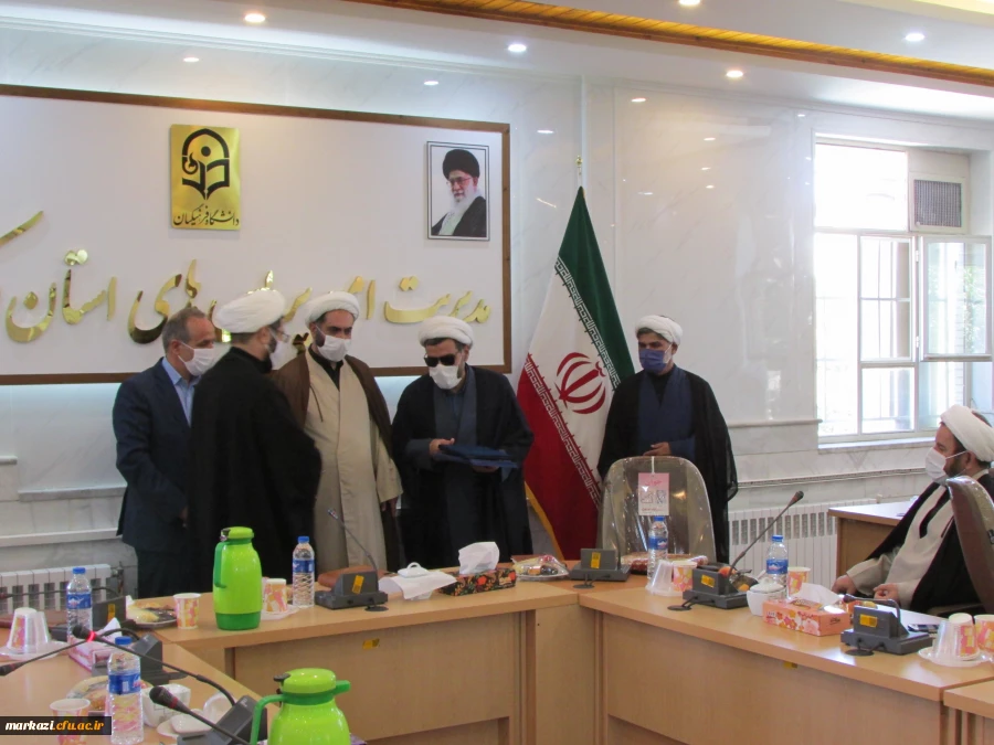 آیین تکریم و معارفه مسئول دفتر نهاد نمایندگی مقام معظم رهبری در دانشگاه فرهنگیان استان مرکزی برگزار شد 6