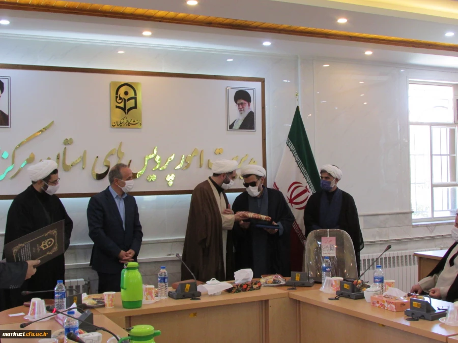 آیین تکریم و معارفه مسئول دفتر نهاد نمایندگی مقام معظم رهبری در دانشگاه فرهنگیان استان مرکزی برگزار شد 7