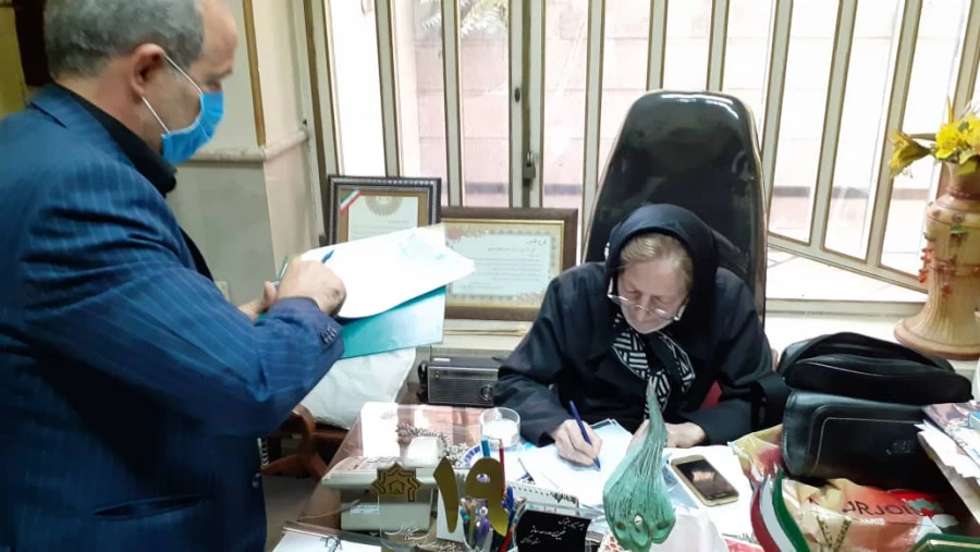 اهداء مبلغ سه میلیارد ریال توسط خیر اراکی جهت توسعه ساختمان آموزش پردیس حضرت زینب کبری(س) 3