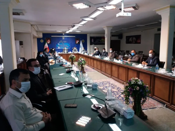 باید به دانشگاه فرهنگیان به عنوان یک مرکزی که برای تربیت دانش آموزان مربی تربیت می کند توجه ویژه شود 5