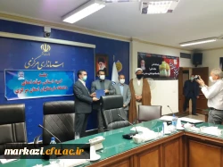 باید به دانشگاه فرهنگیان به عنوان یک مرکزی که برای تربیت دانش آموزان مربی تربیت می کند توجه ویژه شود 6