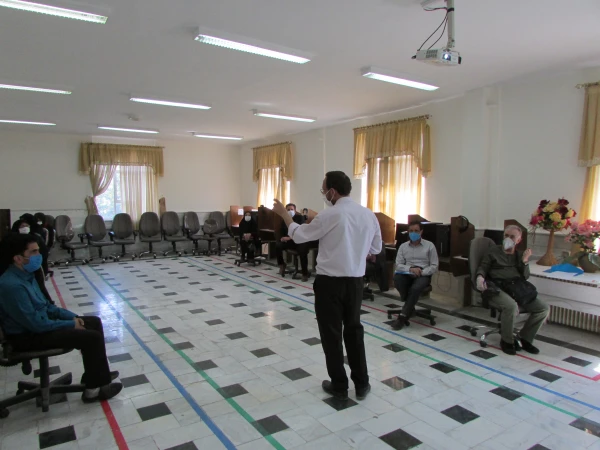 برگزاری کارگاه توانمندسازی آموزش مجازی اساتید و دانشجویان در دانشگاه فرهنگیان استان مرکزی 3