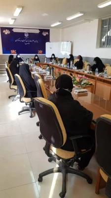 نشست صمیمی کارکنان پردیس زینب کبری(س) در راستای اهداف کمیته ی بین المللی  غدیر 2