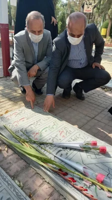 مراسم تجدید میثاق با آرمان های شهدا در دانشگاه فرهنگیان استان مرکزی برگزار شد 5