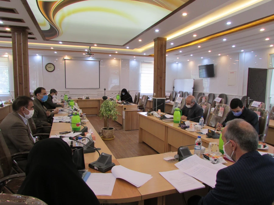 اولین جلسه شورای امر به معروف و نهی از منکر دانشگاه فرهنگیان استان مرکزی برگزار شد 4