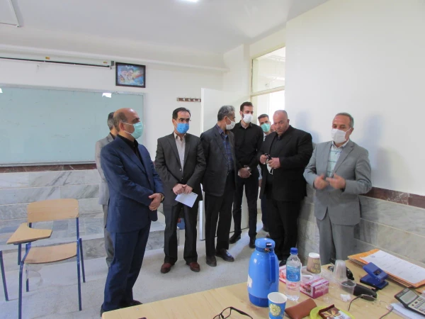 بازدید نماینده مردم اراک، خنداب و کمیجان  از روند برگزاری مصاحبه داوطلبان ورود به دانشگاه فرهنگیان 4