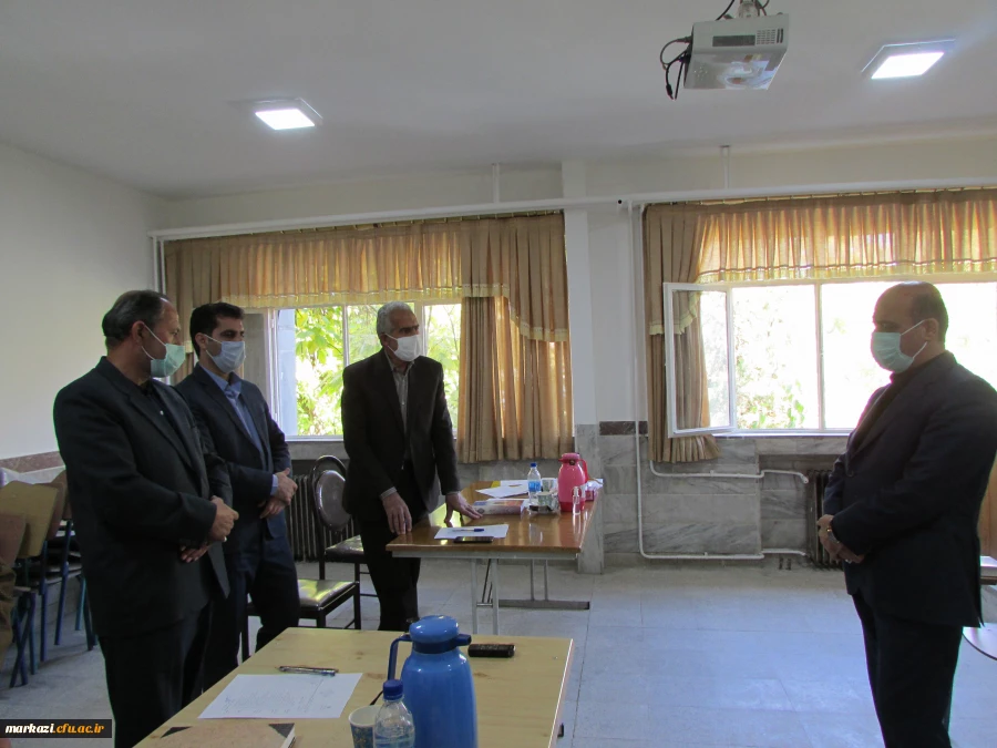 بازدید نماینده مردم اراک، خنداب و کمیجان  از روند برگزاری مصاحبه داوطلبان ورود به دانشگاه فرهنگیان 5