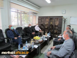 نشست سرپرست دانشگاه فرهنگیان استان مرکزی با نماینده مردم شهر اراک در شورای اسلامی 5