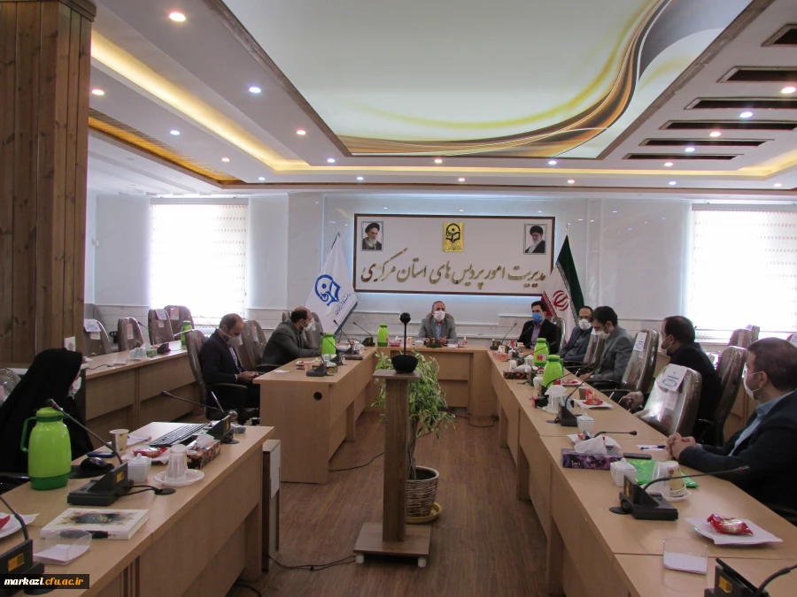 جلسه هم اندیشی اساتید پشتیبان سامانه یادگیری الکترونیک دانشگاه فرهنگیان استان مرکزی برگزار شد 3