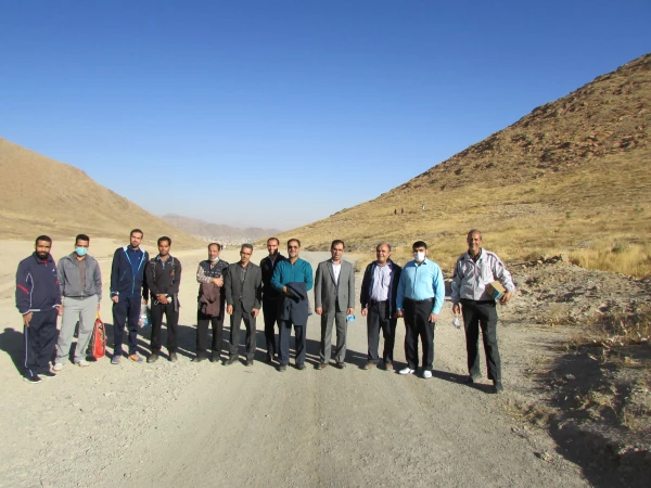 همایش کوهنوردی به مناسبت هفته تربیت بدنی و سلامت در دانشگاه فرهنگیان استان مرکزی برگزار شد 3