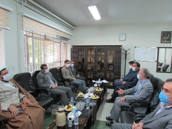 دیدار مدیرکل آموزش و پرورش استان مرکزی با سرپرست دانشگاه فرهنگیان استان 
 2