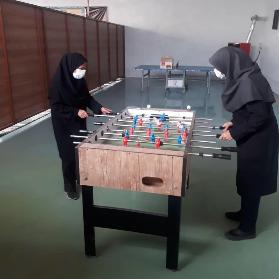 مراسم گرامیداشت هفته سلامت و تربیت بدنی در پردیس حضرت زینب کبری(س) برگزار شد 9